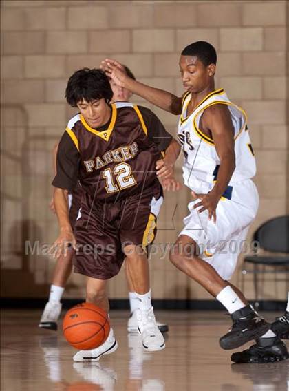 Thumbnail 1 in Xaverian vs Parker (MaxPreps Holiday Classic) photogallery.