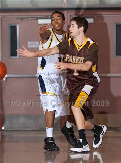 Thumbnail 1 in Xaverian vs Parker (MaxPreps Holiday Classic) photogallery.