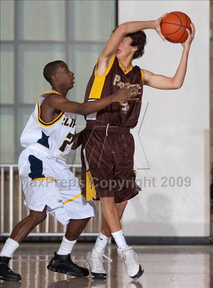 Thumbnail 3 in Xaverian vs Parker (MaxPreps Holiday Classic) photogallery.