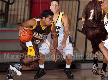Thumbnail 1 in Xaverian vs Parker (MaxPreps Holiday Classic) photogallery.