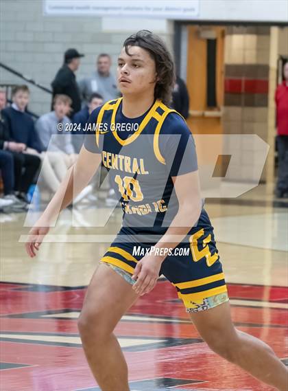 Thumbnail 3 in Central Catholic @ New Castle photogallery.