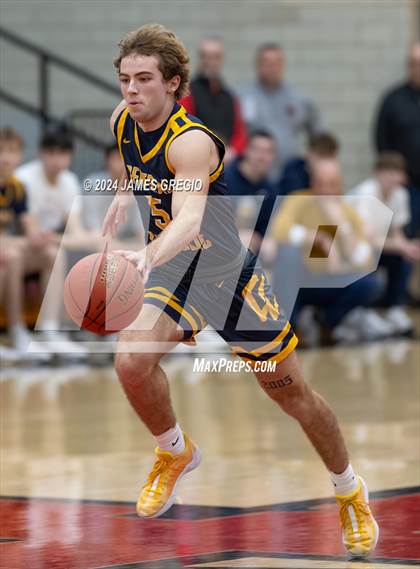 Thumbnail 1 in Central Catholic @ New Castle photogallery.