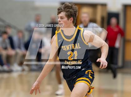 Thumbnail 2 in Central Catholic @ New Castle photogallery.