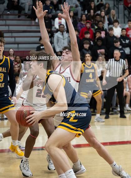 Thumbnail 3 in Central Catholic @ New Castle photogallery.
