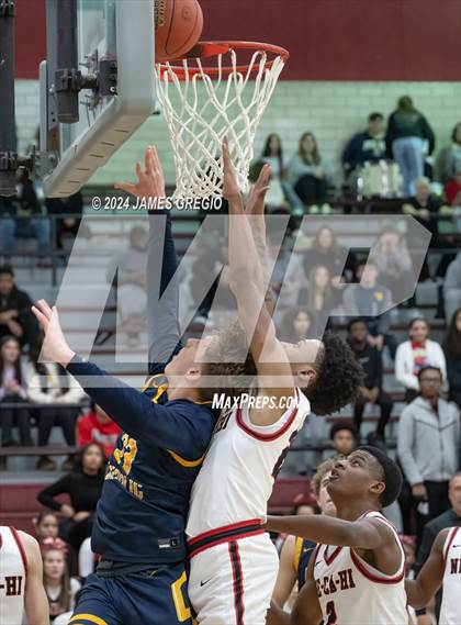 Thumbnail 2 in Central Catholic @ New Castle photogallery.