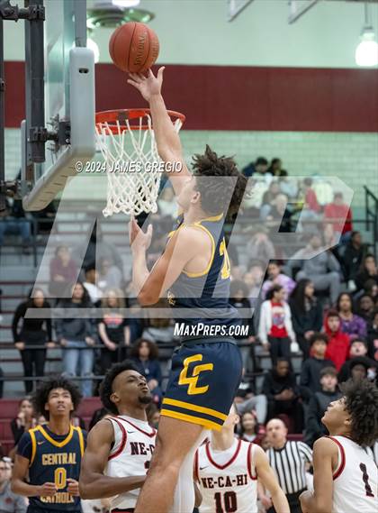 Thumbnail 1 in Central Catholic @ New Castle photogallery.