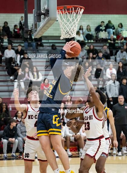 Thumbnail 1 in Central Catholic @ New Castle photogallery.