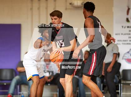 Thumbnail 2 in Trinity Christian vs. Garner Magnet (John Wall Holiday Invitational) photogallery.