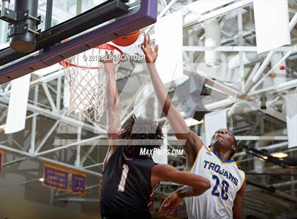 Thumbnail 3 in Trinity Christian vs. Garner Magnet (John Wall Holiday Invitational) photogallery.