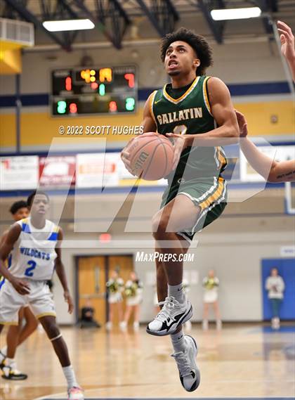 Thumbnail 2 in Gallatin @ Wilson Central photogallery.
