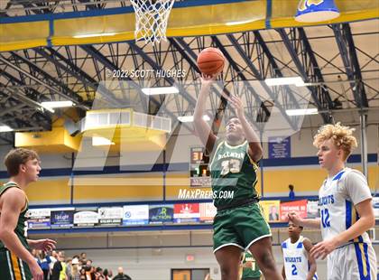 Thumbnail 3 in Gallatin @ Wilson Central photogallery.