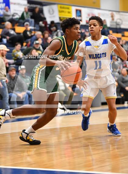 Thumbnail 3 in Gallatin @ Wilson Central photogallery.