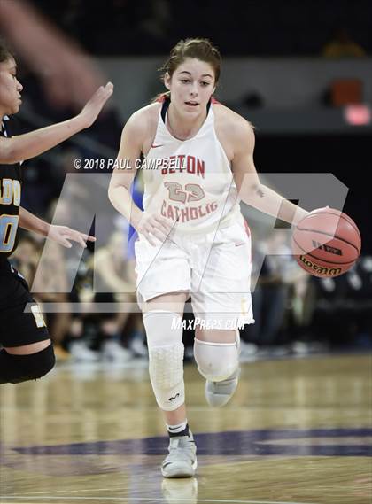 Thumbnail 2 in Seton Catholic vs Shadow Mountain (AIA 4A Semifinal) photogallery.