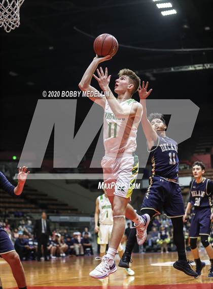 Thumbnail 3 in Delano vs. Kingsburg (CIF D4 Central Section Championship) photogallery.