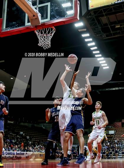 Thumbnail 1 in Delano vs. Kingsburg (CIF D4 Central Section Championship) photogallery.