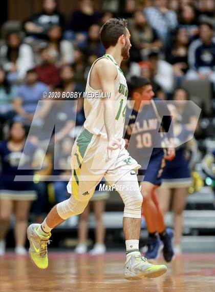 Thumbnail 1 in Delano vs. Kingsburg (CIF D4 Central Section Championship) photogallery.