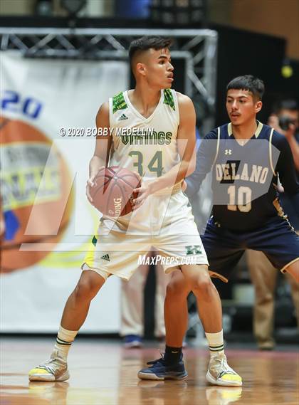 Thumbnail 2 in Delano vs. Kingsburg (CIF D4 Central Section Championship) photogallery.