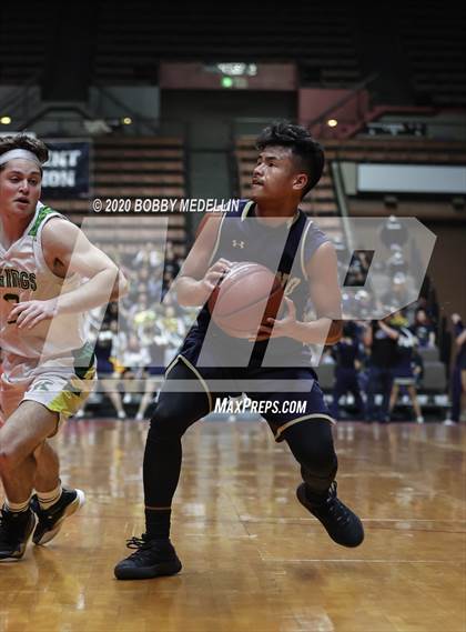 Thumbnail 2 in Delano vs. Kingsburg (CIF D4 Central Section Championship) photogallery.