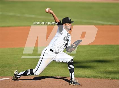 Thumbnail 2 in Clark vs Warren photogallery.
