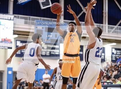 Thumbnail 2 in Hudson Catholic vs. St. Mary-Assumption (Investors Games) photogallery.