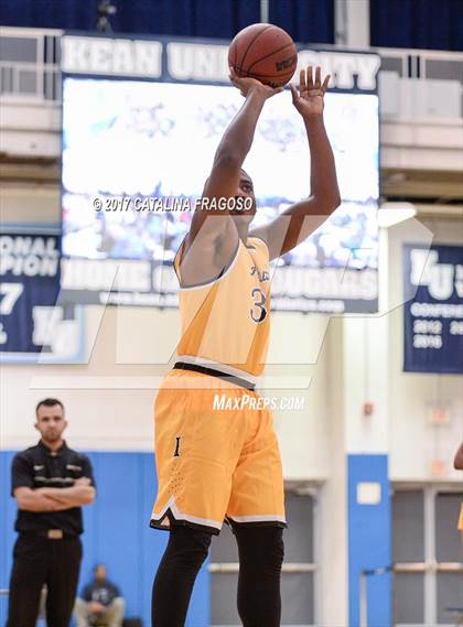 Thumbnail 3 in Hudson Catholic vs. St. Mary-Assumption (Investors Games) photogallery.