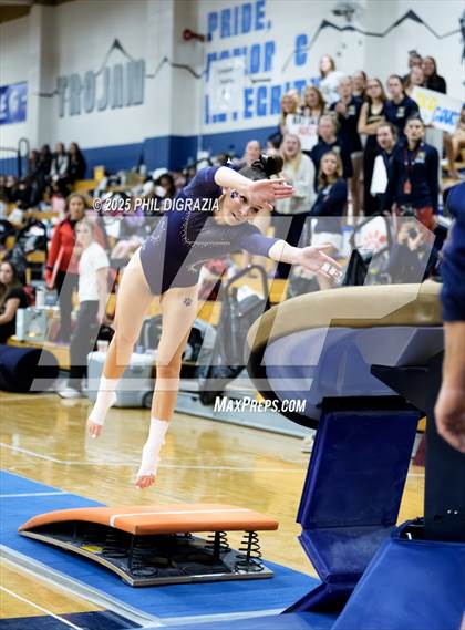 Thumbnail 3 in Evergreen (CHSAA 4A Final) photogallery.