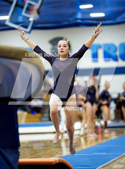 Thumbnail 3 in Evergreen (CHSAA 4A Final) photogallery.