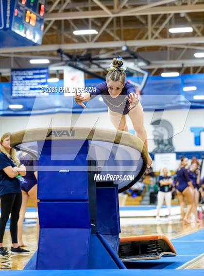 Thumbnail 1 in Evergreen (CHSAA 4A Final) photogallery.