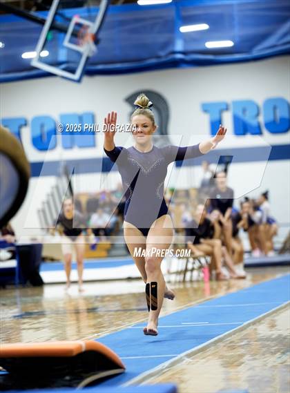 Thumbnail 1 in Evergreen (CHSAA 4A Final) photogallery.