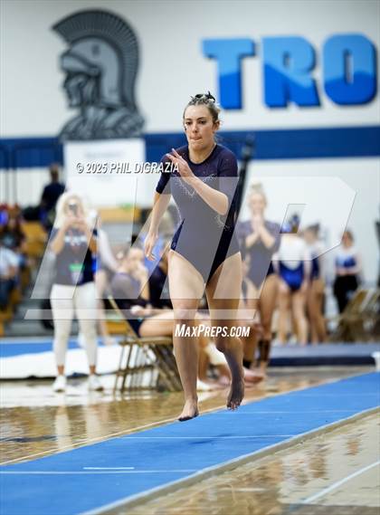 Thumbnail 1 in Evergreen (CHSAA 4A Final) photogallery.