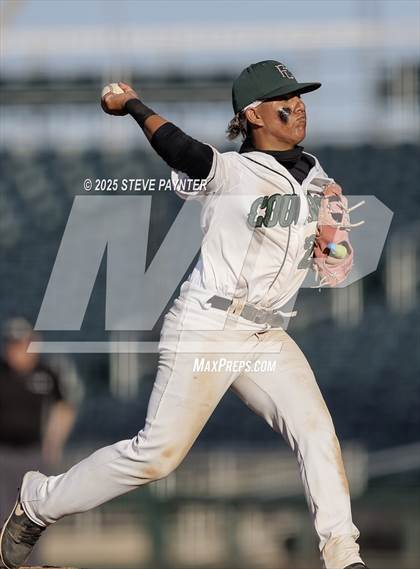 Thumbnail 3 in Veritas Prep vs Phoenix Christian AIA 2A Championship (Semifinal) photogallery.