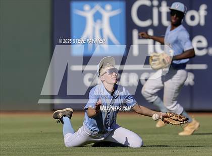 Thumbnail 2 in Veritas Prep vs Phoenix Christian AIA 2A Championship (Semifinal) photogallery.