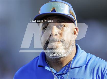 Thumbnail 2 in Veritas Prep vs Phoenix Christian AIA 2A Championship (Semifinal) photogallery.