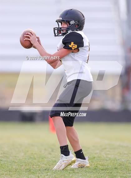 Thumbnail 1 in Peaster vs Chico (Scrimmage) photogallery.