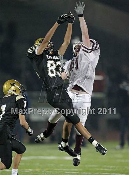 Thumbnail 2 in Silver Creek vs. Caledonia-Mumford (NYSPHSAA Class D Quarterfinal) photogallery.