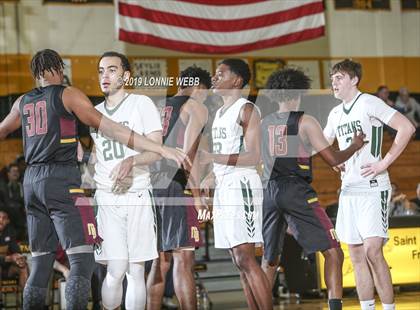 Thumbnail 3 in Holy Trinity vs Mt. Vernon (New York Holiday Invitational) photogallery.