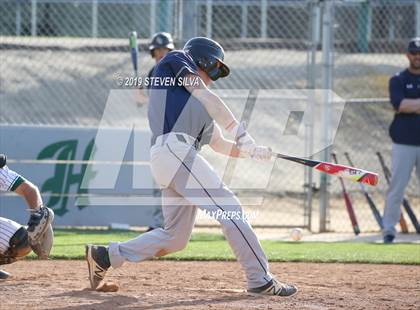 Thumbnail 2 in Elk Grove vs. Helix (69th Annual San Diego Lions Tournament) photogallery.