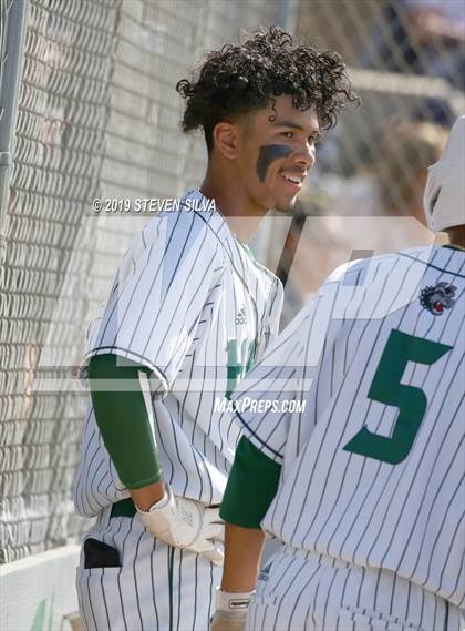 Thumbnail 3 in Elk Grove vs. Helix (69th Annual San Diego Lions Tournament) photogallery.