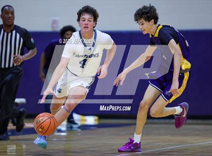 Thumbnail 2 in Cincinnati Country Day vs Tradition Prep (Holiday Classic of the Palm Beaches) photogallery.