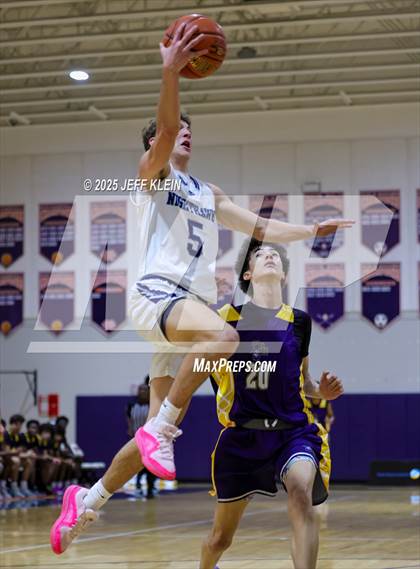 Thumbnail 1 in Cincinnati Country Day vs Tradition Prep (Holiday Classic of the Palm Beaches) photogallery.