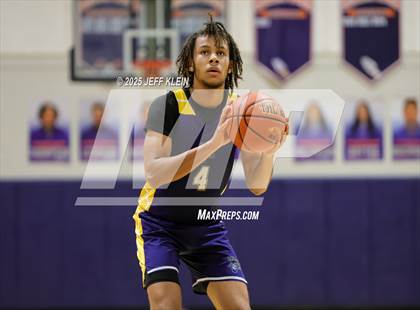 Thumbnail 2 in Cincinnati Country Day vs Tradition Prep (Holiday Classic of the Palm Beaches) photogallery.