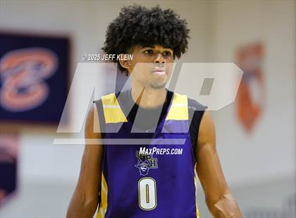 Thumbnail 1 in Cincinnati Country Day vs Tradition Prep (Holiday Classic of the Palm Beaches) photogallery.