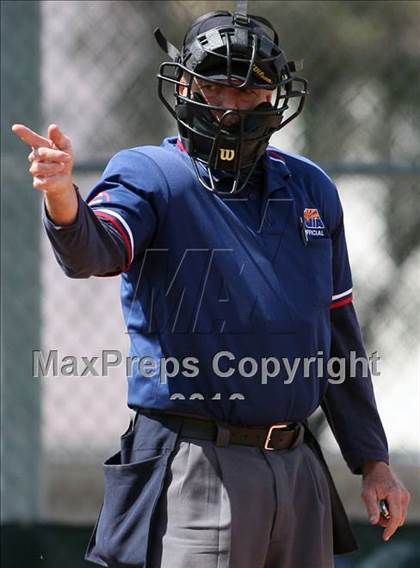 Thumbnail 1 in Queen Creek vs. Yukon photogallery.