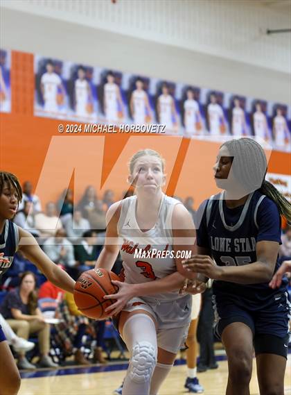 Thumbnail 1 in Lone Star @ Wakeland photogallery.