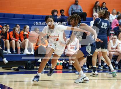 Thumbnail 2 in Lone Star @ Wakeland photogallery.