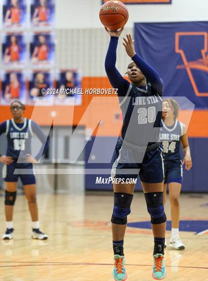 Thumbnail 2 in Lone Star @ Wakeland photogallery.