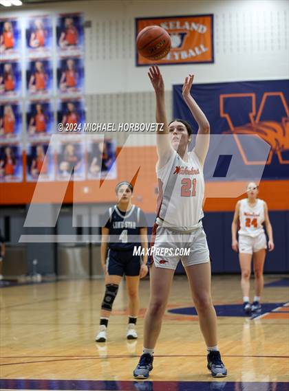 Thumbnail 3 in Lone Star @ Wakeland photogallery.