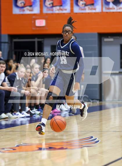 Thumbnail 2 in Lone Star @ Wakeland photogallery.