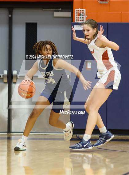 Thumbnail 1 in Lone Star @ Wakeland photogallery.