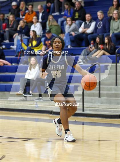 Thumbnail 3 in Lone Star @ Wakeland photogallery.